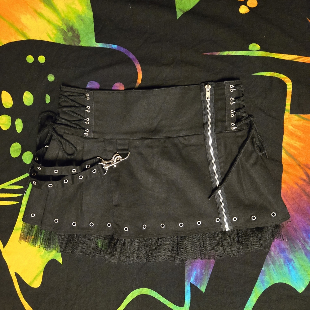 Hell Bunny Skirt - Picture 5 of 11